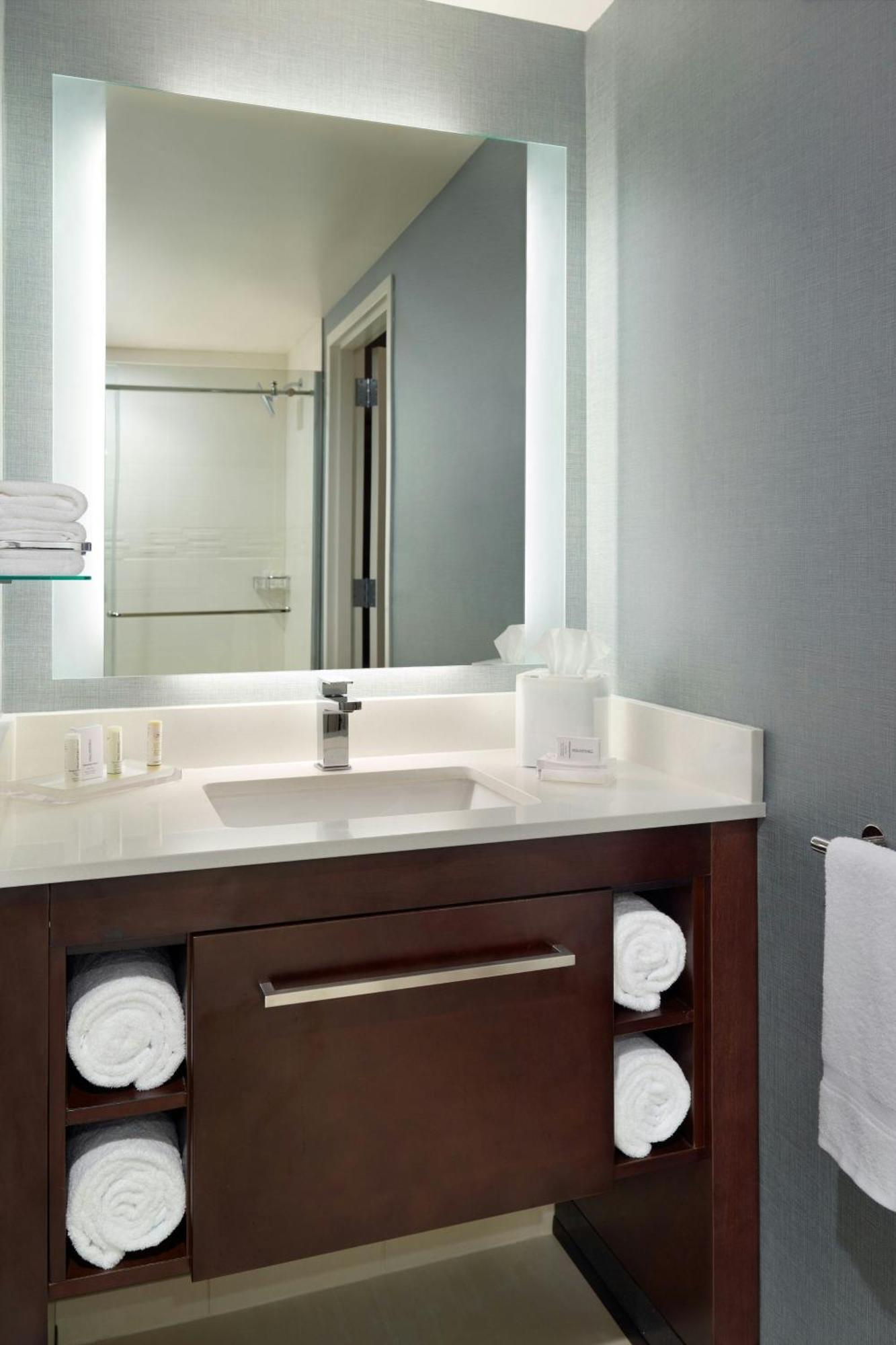 Residence Inn By Marriott Columbus Osu Εξωτερικό φωτογραφία